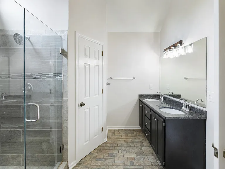 8001 Anna Ct — Photo 31