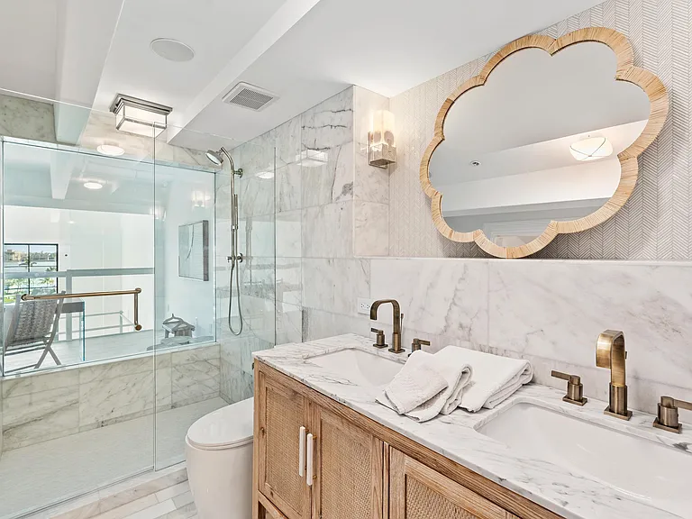 101 N Clematis St #412 — Photo 39