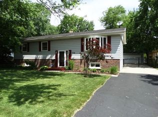 230 Maricopa Ln, Hoffman Estates, IL