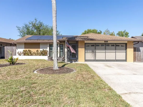 5043 Larch Ln, New Port Richey, FL 34653