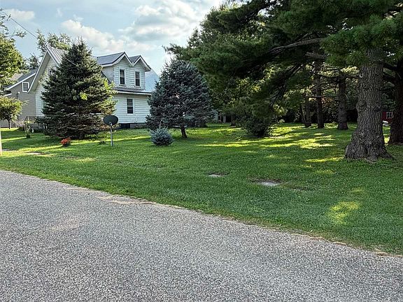 4th image of 107 North St