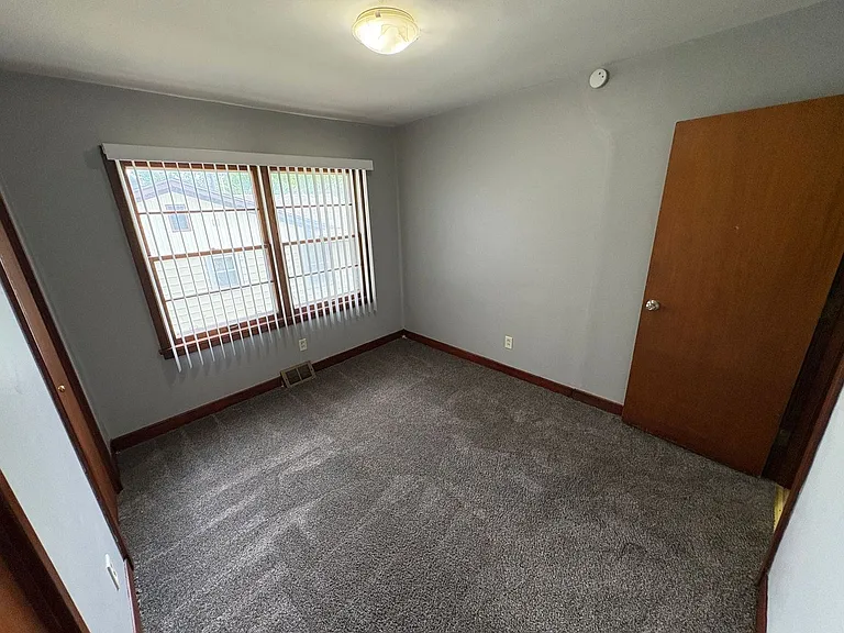 5300 W Zeamer St — Photo 16