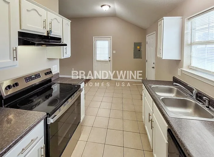 4407 Pecan Creek Cir S — Photo 11