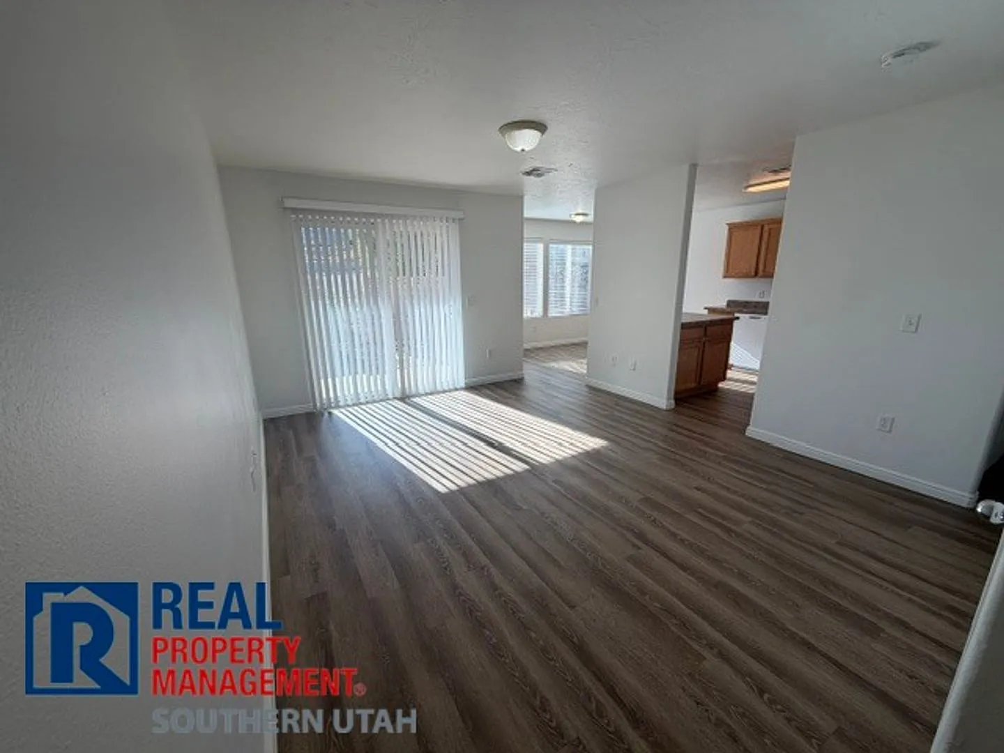 Northview Commercial Park Townhome — Photo 4