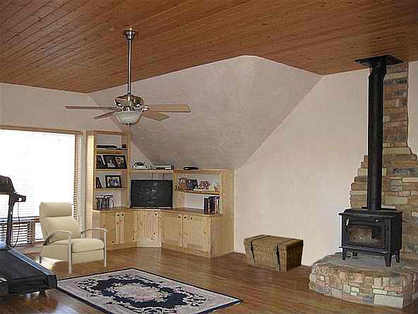 Open Living Area-Guest H