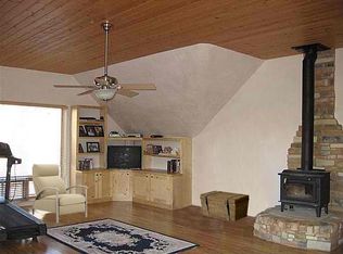 408 Hwy 111, La Madera, NM 87539