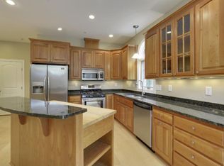 3125 Inglewood Ave S UNIT 102, Saint Louis Park, MN 55416