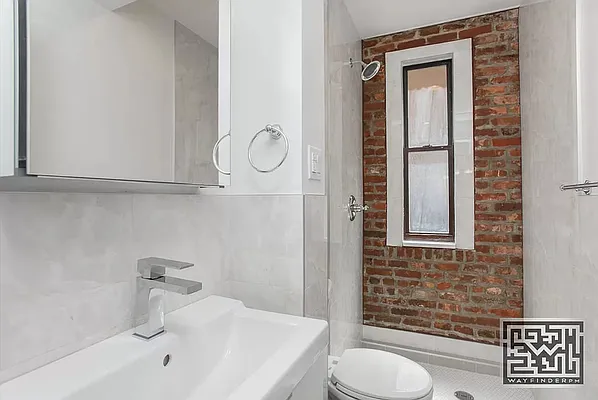 Rented by OGI Management | media 19