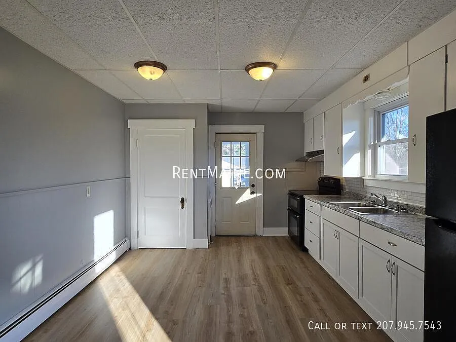 166 Water St — Photo 3