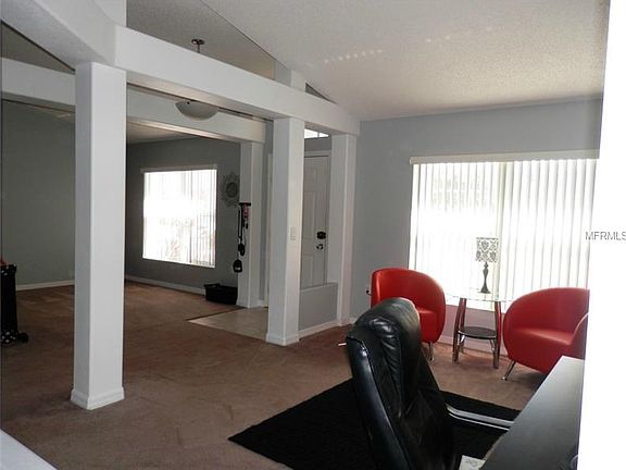 4th image of 2972 Windsor Heights St