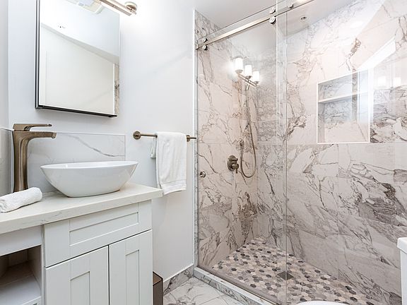 5th image of 346 1st St #35A