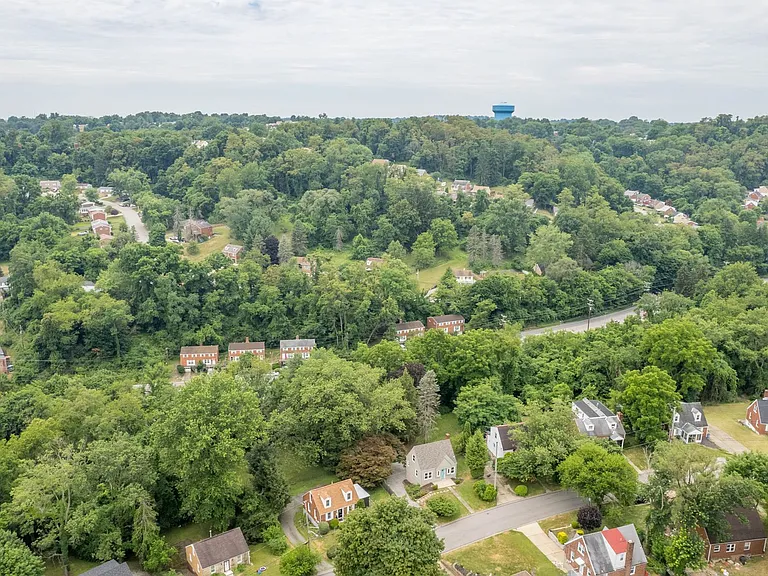 274 Idlewood Rd — Photo 24