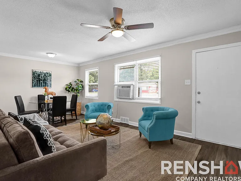 Cherry Gardens — Photo 3