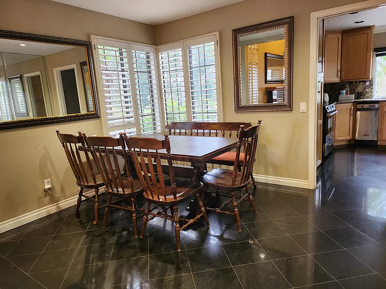 10626 Brookhollow Ct — Photo 4