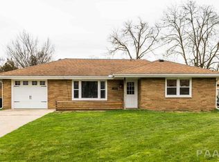 1202 N Coronado Dr, Peoria, IL