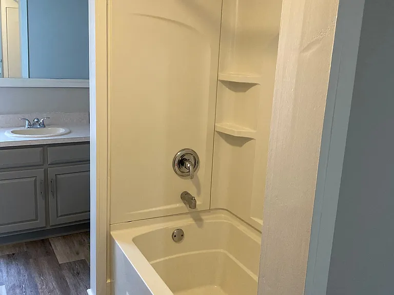 703 McKaig Ave #703 — Photo 30