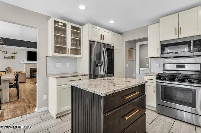 51 Venice Dr — Photo 19