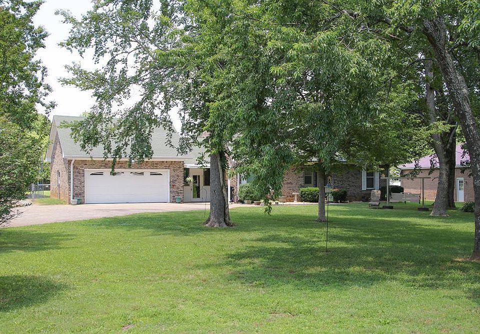 1st image of 109 Winchester Ln