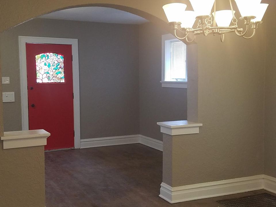 1st image of 1236 Sells Ave