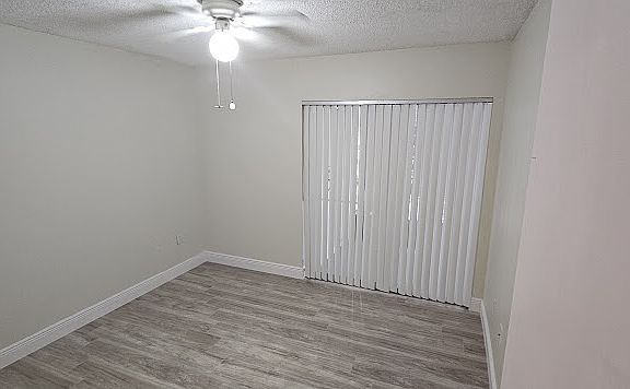 5th image of 5908 Village Cir #5908