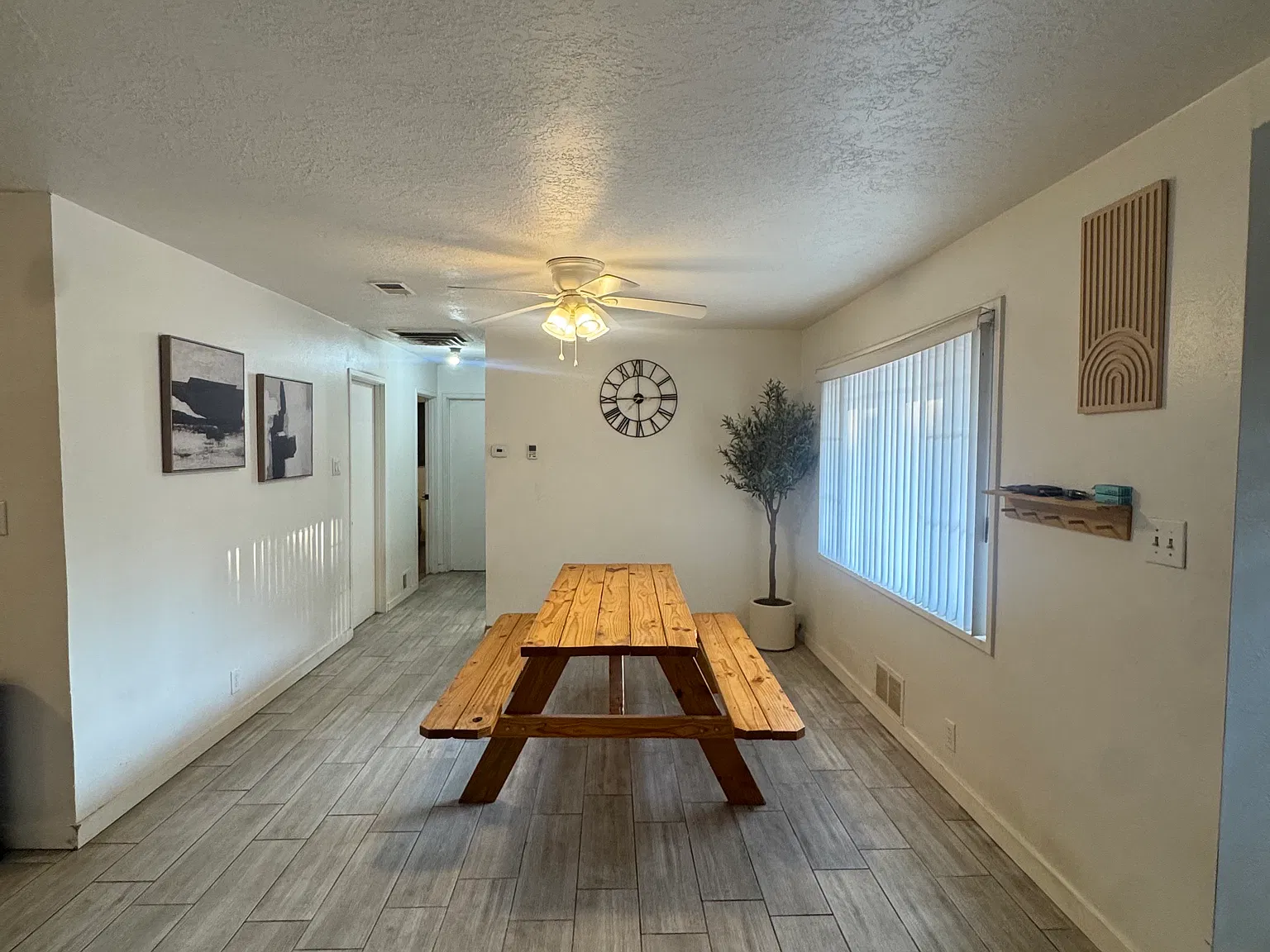 Cuervo Dr NE, Albuquerque — Photo 4
