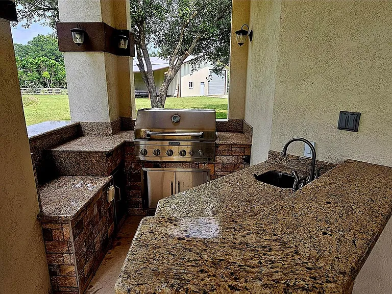 943 High Meadow Ranch Dr — Photo 41