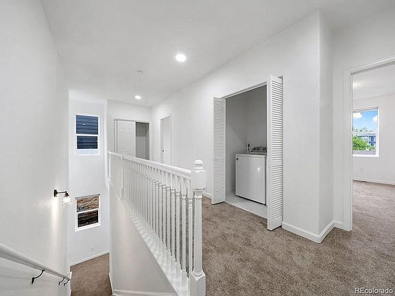 4th image of 3547 E Uintah St #101