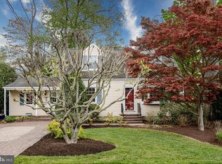 75 Lakeview Dr, Allentown, NJ 08501