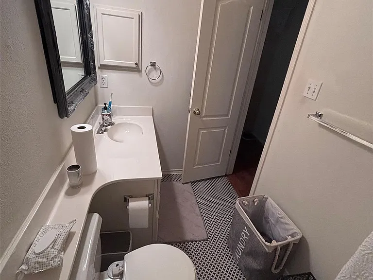 1316 Mesquite Rd — Photo 7