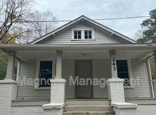 243 Denver St, Henderson, NC 27536