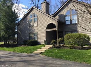 1183 Redtail Hawk Dr #1, Youngstown, OH 44512