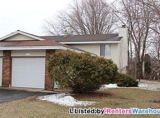 5905 73rd Ave N, Brooklyn Park, MN 55429