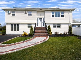 1827 Gerald Avenue, East Meadow, NY 11554