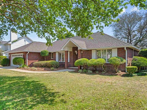 3rd image of 3823 Saber Tooth Cir