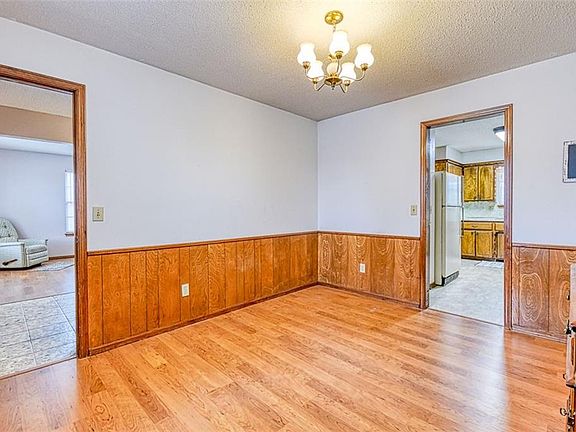 5th image of 1718 Cambridge Dr