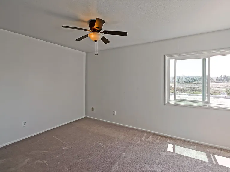 7148 Island Village Dr — Photo 39