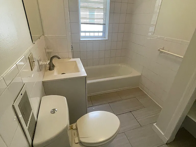 1193 Commonwealth Ave #7 — Photo 13