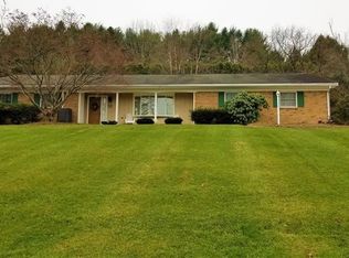 3618 Huckleberry Rd, Allentown, PA 18104