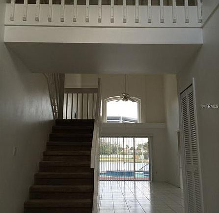 3rd image of 2733 Emerson Ln