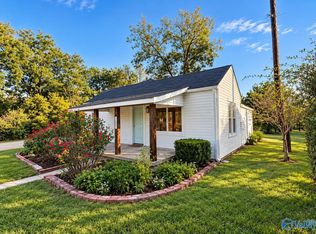 108 Haig St SW, Hartselle, AL 35640
