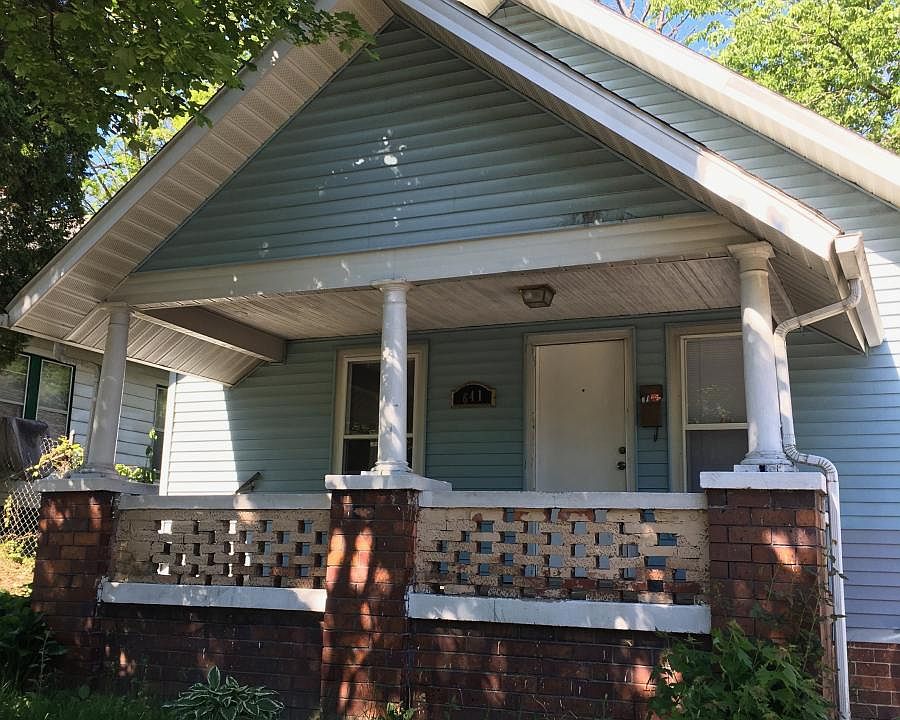 1st image of 641 Neland Ave SE