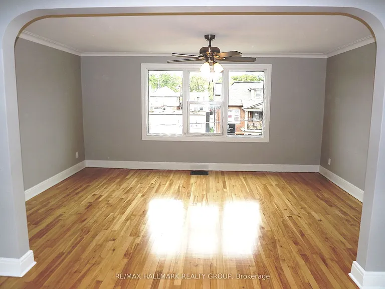 570 Gladstone Ave #3 — Photo 7