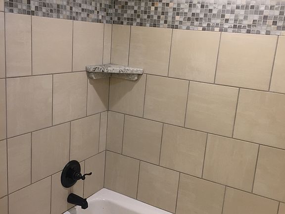 3rd image of 25865 Oakley Ave
