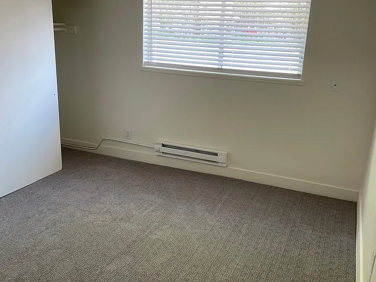 1330 W 500 N #4 — Photo 10