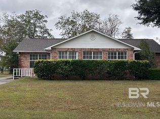 1829 Spanish Cove Dr N, Lillian, AL 36549