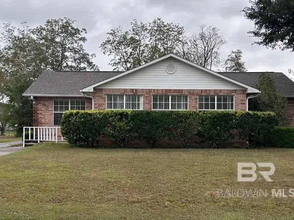 1829 Spanish Cove Dr N, Lillian, AL 36549