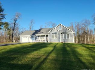 30 Madison Ave, Thompson, CT 06277