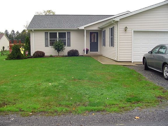 3rd image of 2650 Turbot Ave