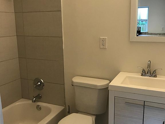 5th image of 2745 2nd Ave S APT 2