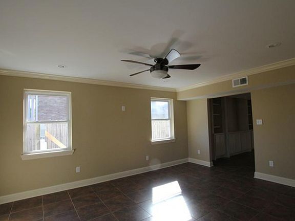 2nd image of 6934 Cove Dr